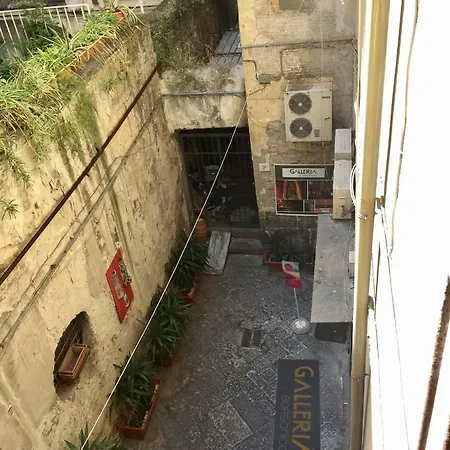 Plebiscito * Naples