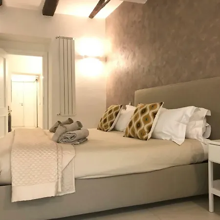 Plebiscito Apartment *